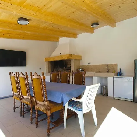 Semesterbostad Mit Privatpool Fuer 10 Personen Ca 110 Qm In Fazana-surida, Istrien Istrische Riviera